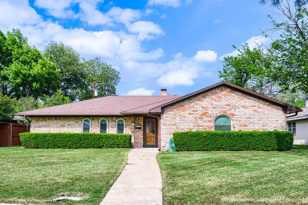 Seller offering up to 2.5% in seller credits to use towards rate buy down or closing costs with preferred lender. This charming brick ranch offers 3 bedrooms and 2.5 bathrooms and is filled with natural light throughout. Located at 6946 Hunnicut Pl in Dallas, this single-family home features a bright, open layout with a chef’s kitchen overlooking the living area—perfect for everyday living and entertaining. The kitchen offers generous counter space and storage, creating an ideal workspace for cooking and gathering. The large fenced backyard provides plenty of room to relax or play and includes a covered patio for enjoying the outdoors year-round. A comfortable, well-designed home in a convenient Dallas location.