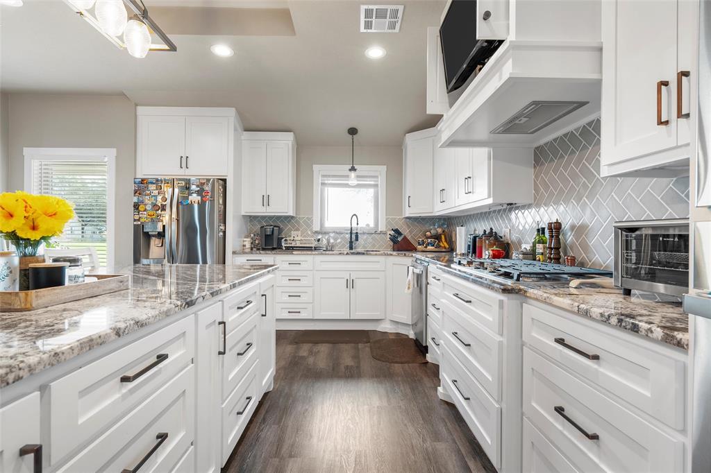 Eyerly M J - Residential
