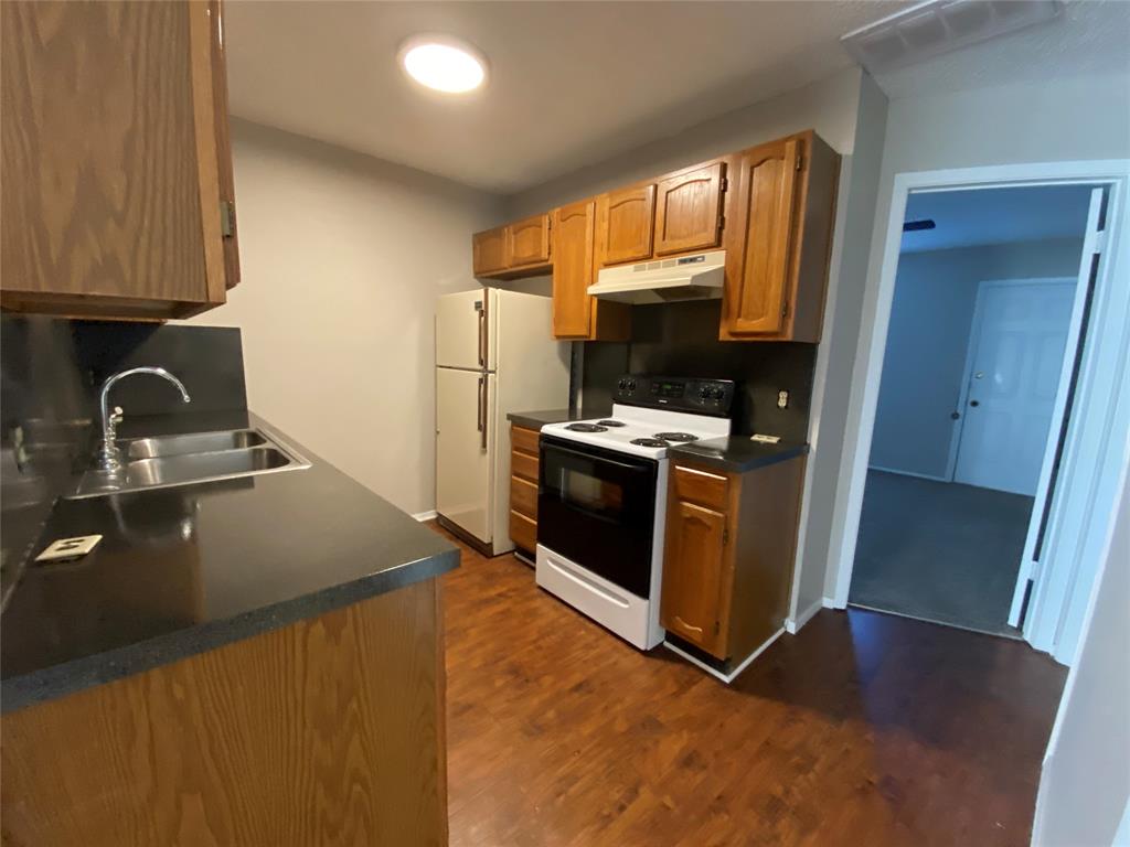 Courtney Knolls Add - Residential Lease