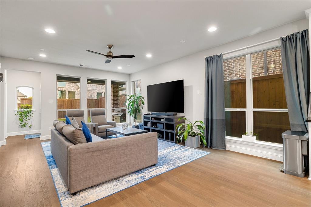 Castle Hills - Ph - Residential Lease