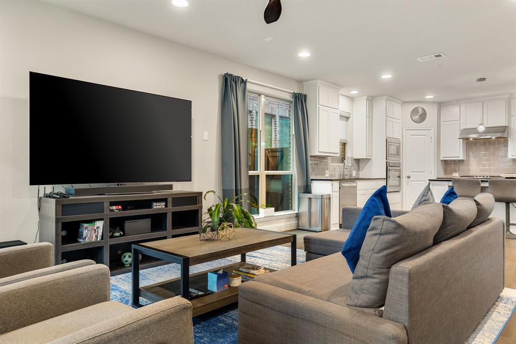 Castle Hills - Ph - Residential Lease