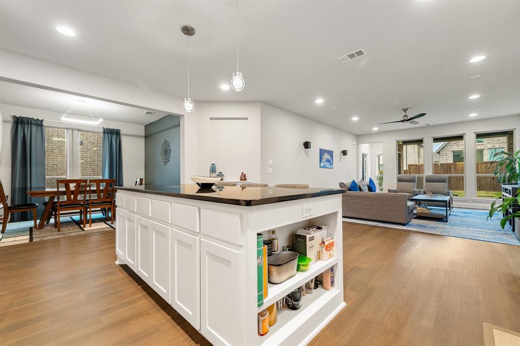 Castle Hills - Ph - Residential Lease