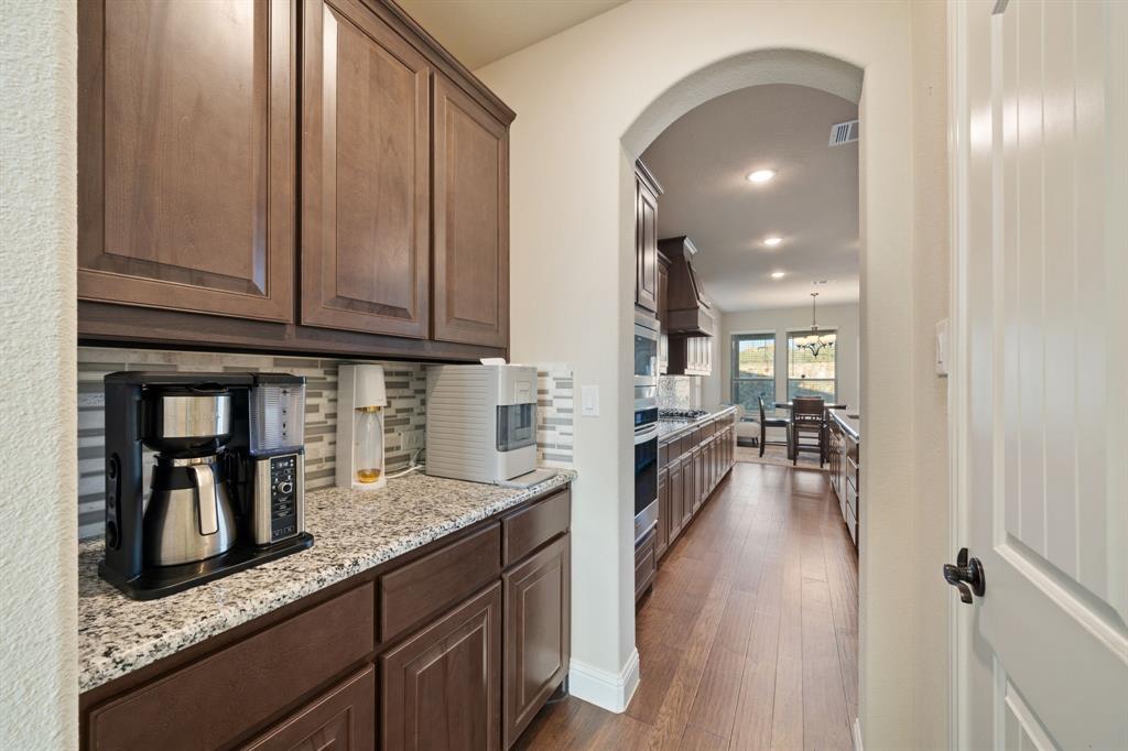 Glen View - Residential