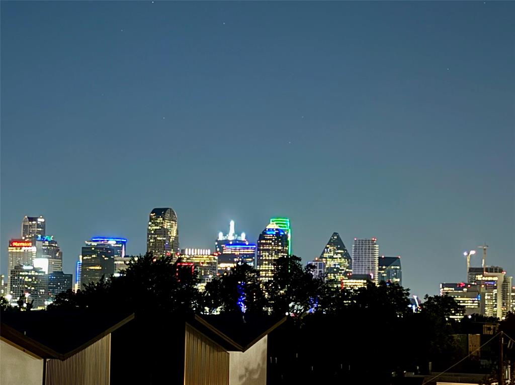 4811 MANETT CONDOS - Residential