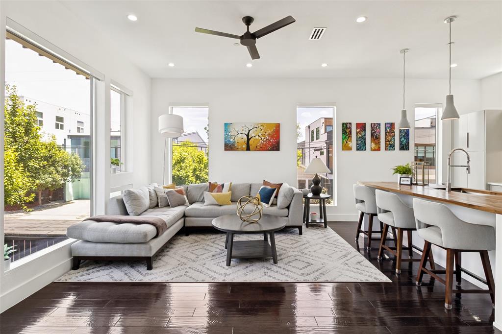 4811 MANETT CONDOS - Residential