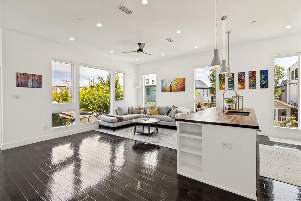 4811 MANETT CONDOS - Residential