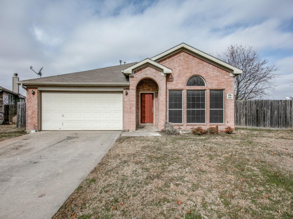 Luxury laminate floors throughout, NO CARPET. Beautiful renovated kitchen with SS appliances.
