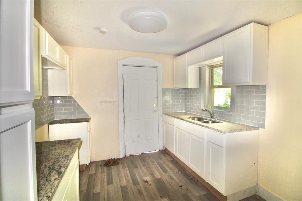 Suburban Home - Residential
