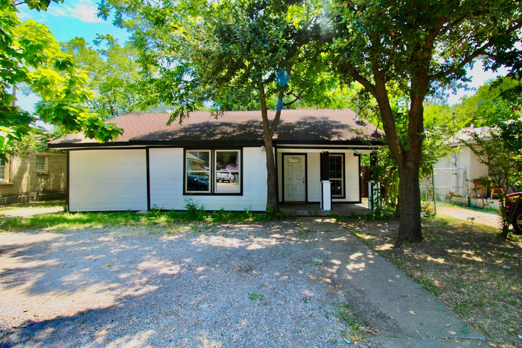 Suburban Home - Residential