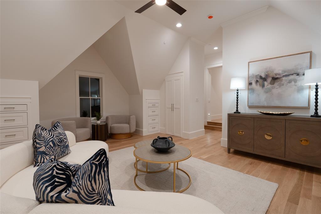University Highlands - Residential