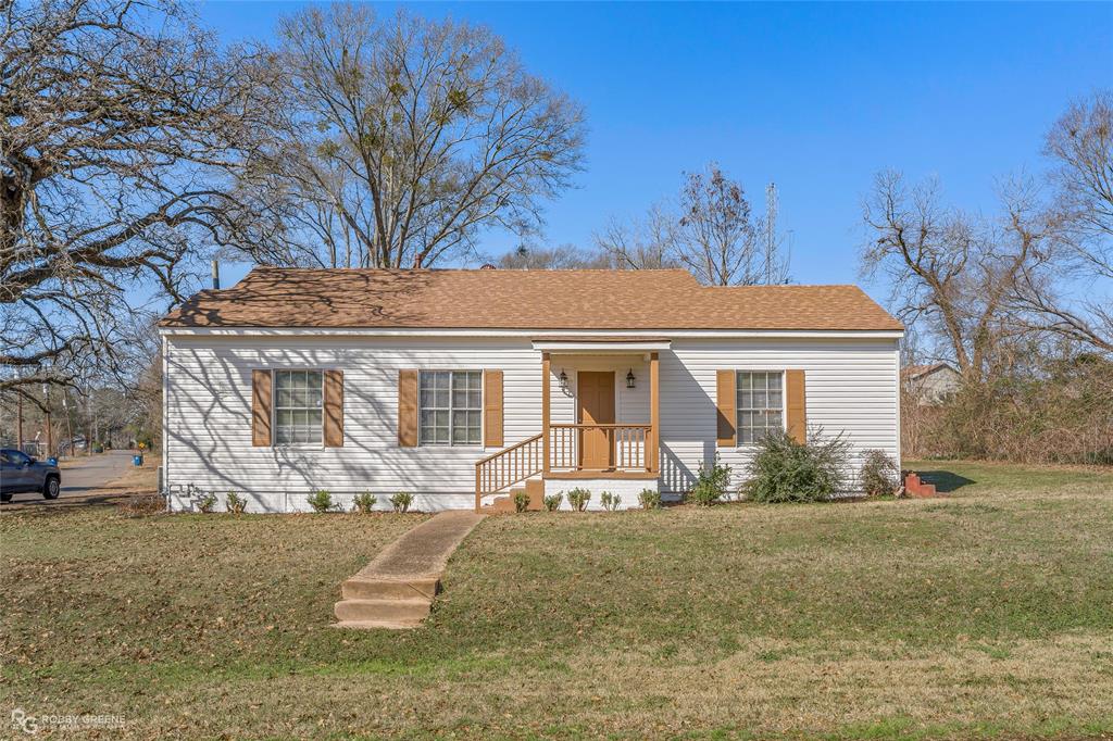 25 miles from the Stateline Data Center coming! LISTING UPDATE *Second bathroom added*Great updated corner lot home featuring 3 bedrooms and 1 full bathroom; NEW roof; NEW paint; NEW floors; NEW granite countertops; NEW fixtures; NEW dishwasher; NEW water heater; NEW exterior vinyl siding; Oven is 1 year old; HVAC is 9 years old; Don't miss out...MUST SEE!! Agent related to seller.
