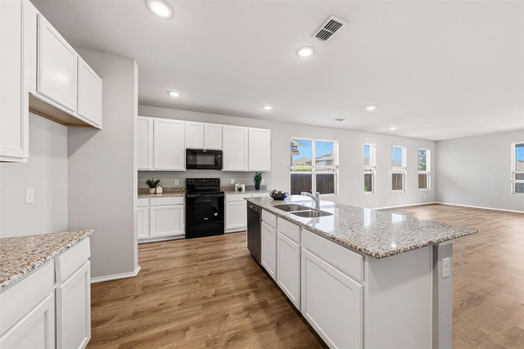 Lake Vista Ranch - Residential