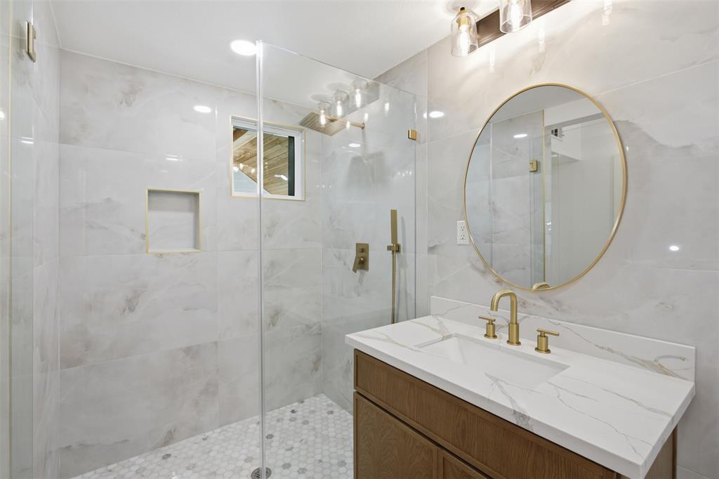 Casa Linda Estates - Residential