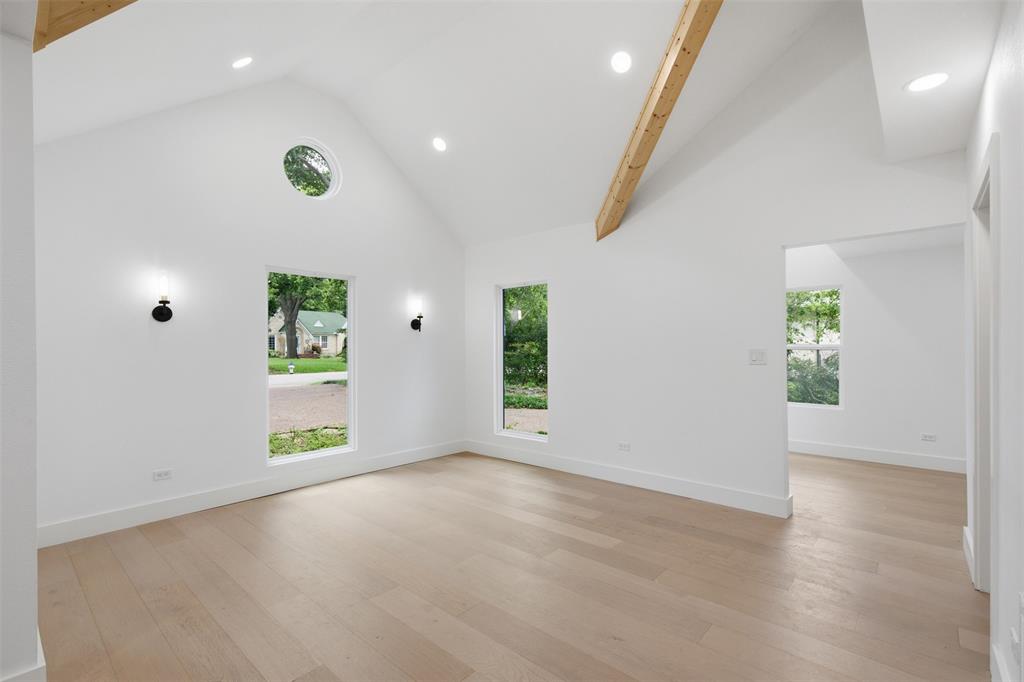 Casa Linda Estates - Residential