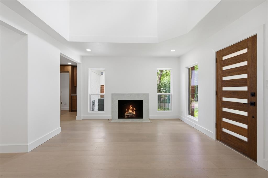 Casa Linda Estates - Residential