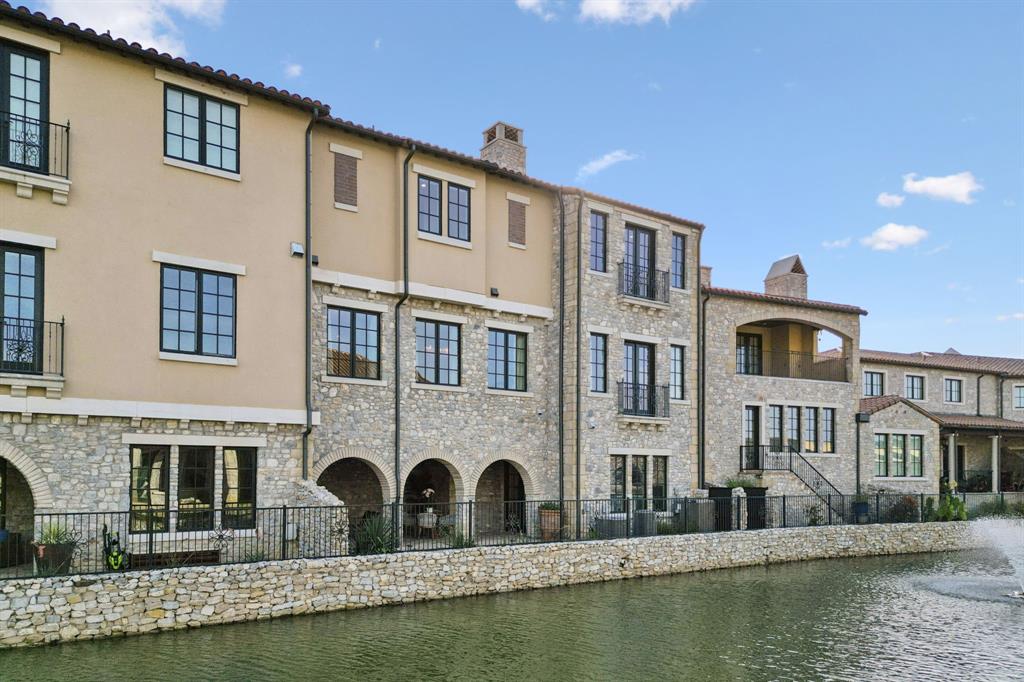 Westlake Entrada - Residential