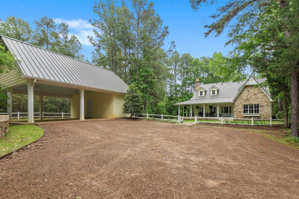 not in subdivision - Farm