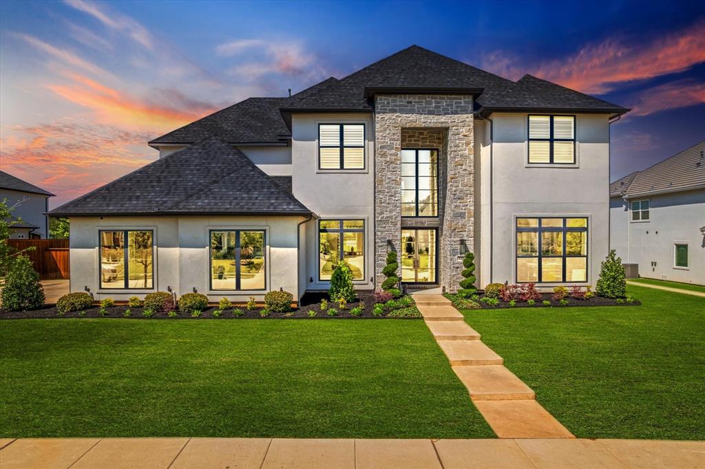 SOUTHLAKE MANORS - Residential