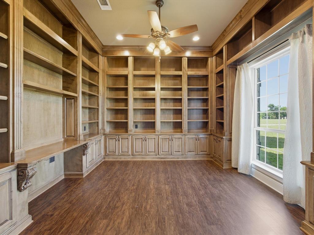 Boulware Manor - Residential