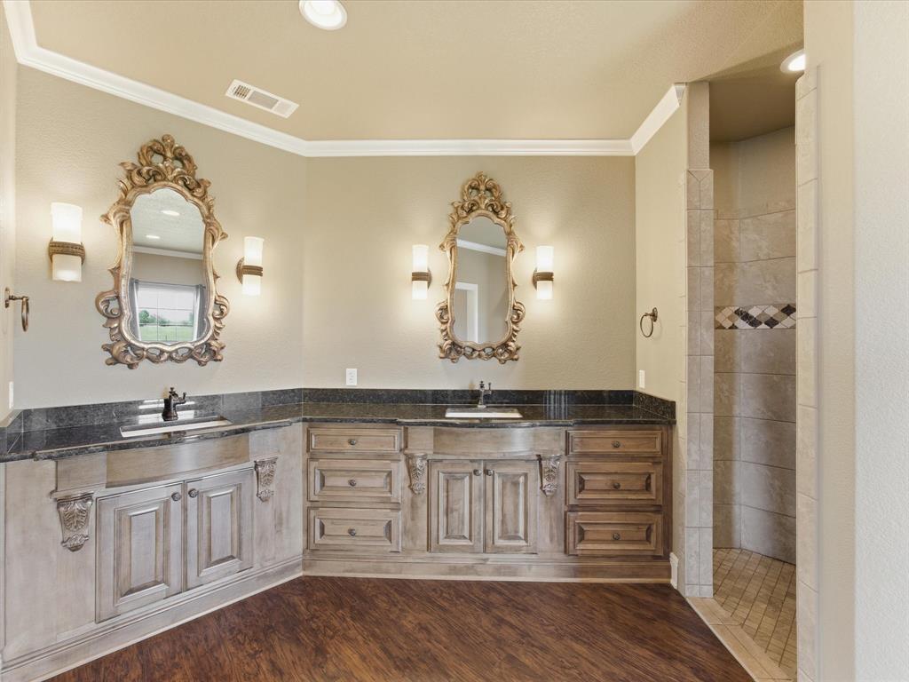 Boulware Manor - Residential