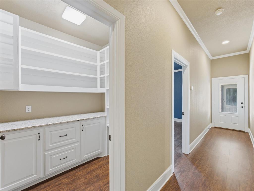 Boulware Manor - Residential