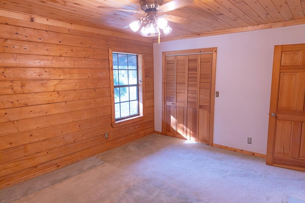 OAKRIDGE EXCHANGE - Residential