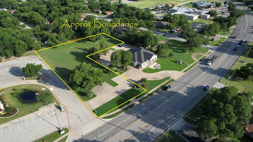 College Park - Land