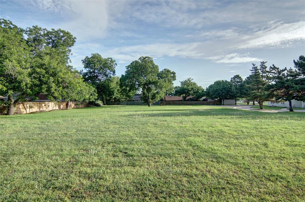 College Park - Land