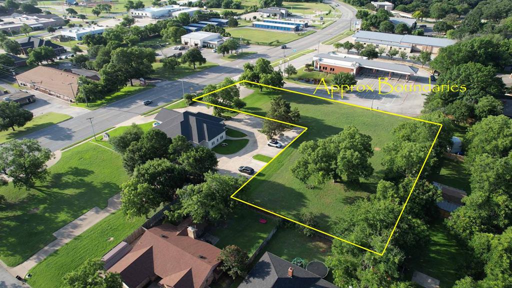 College Park - Land