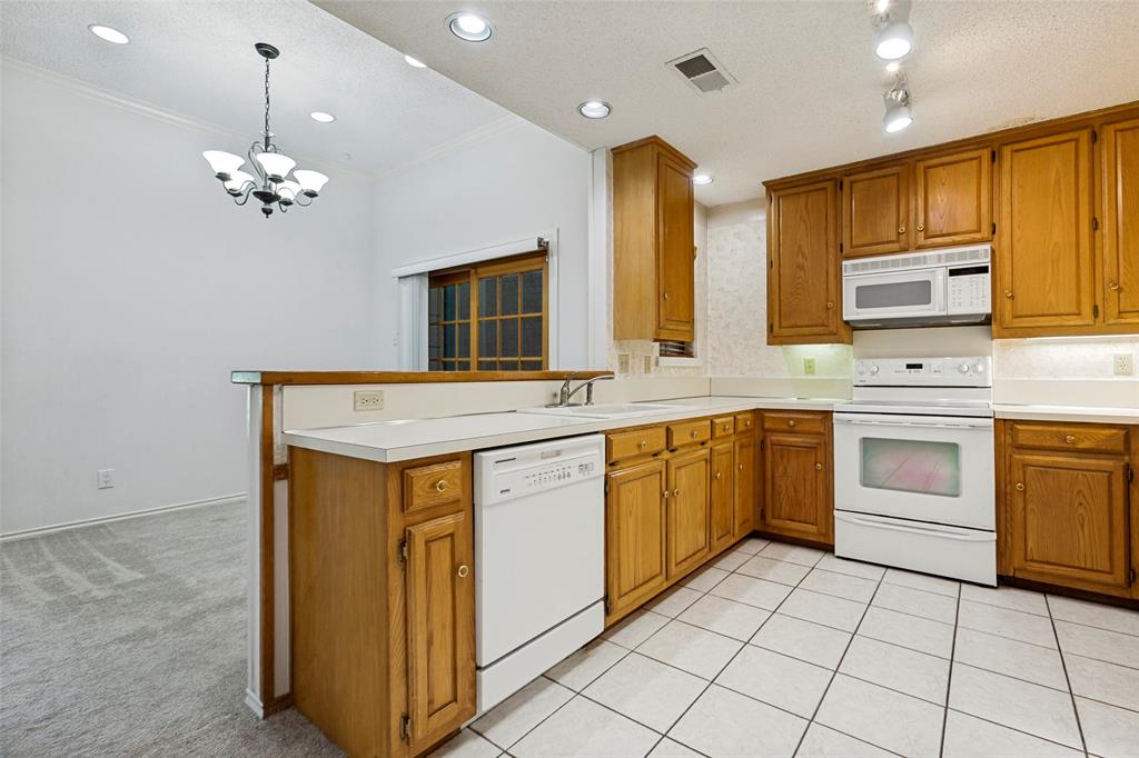 Oakridge 02 - Residential