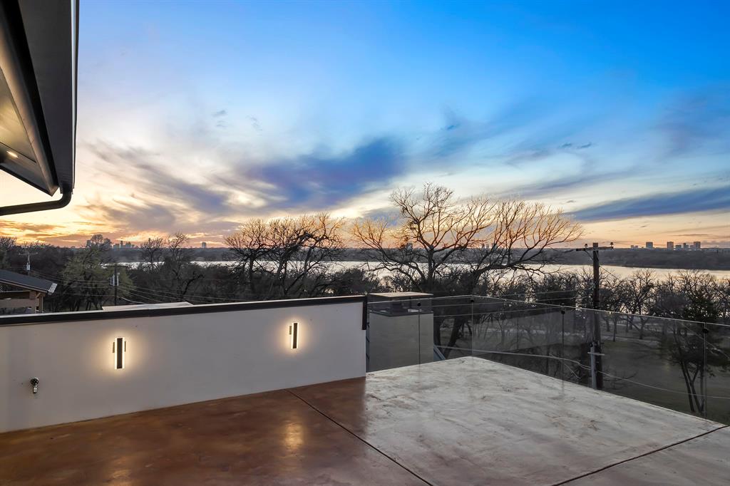 Lake Highlands - Residential