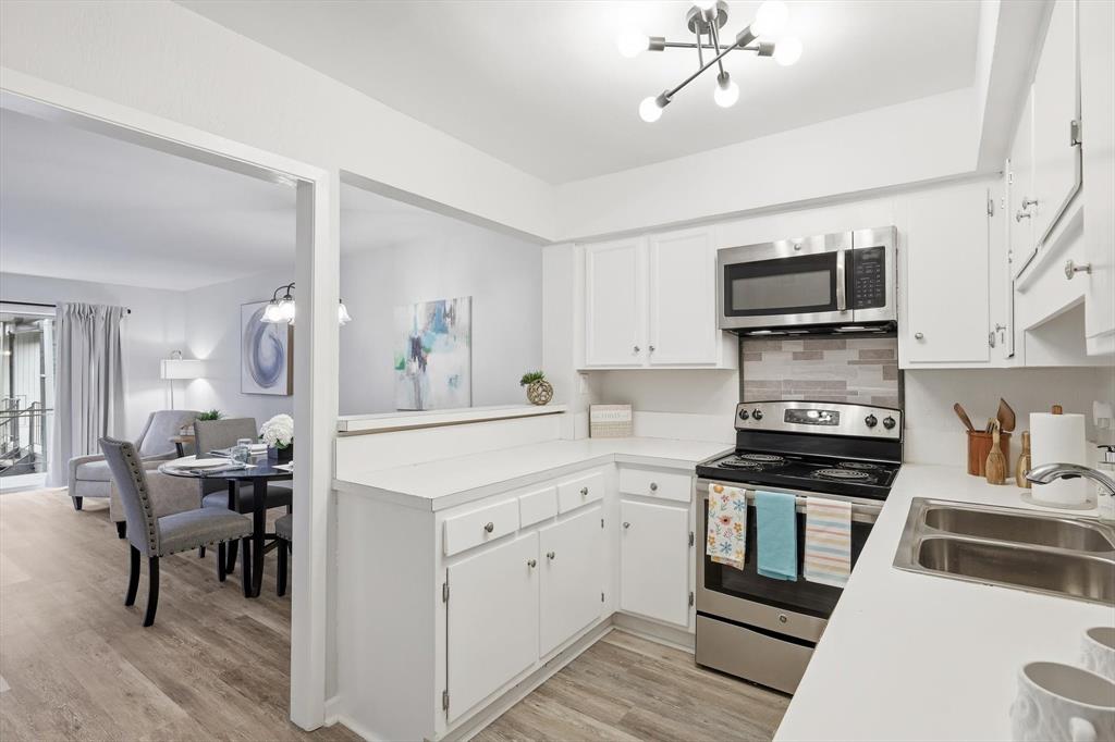 Towneoaks Terrace Condo - Residential