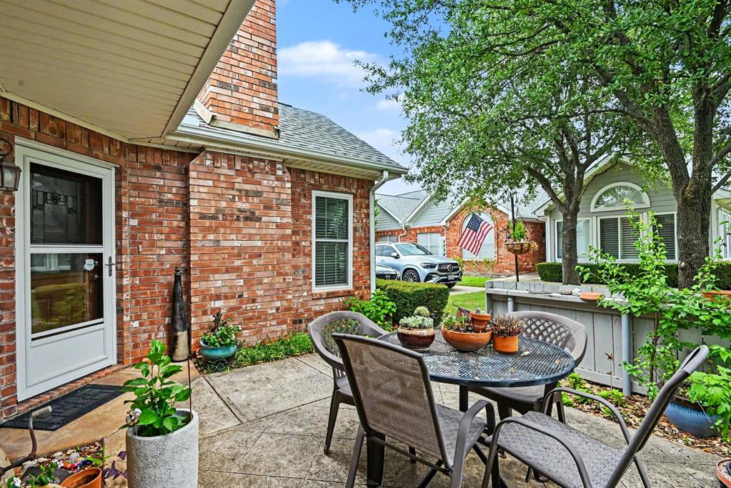 Villas on the Bluff Condominium - Residential