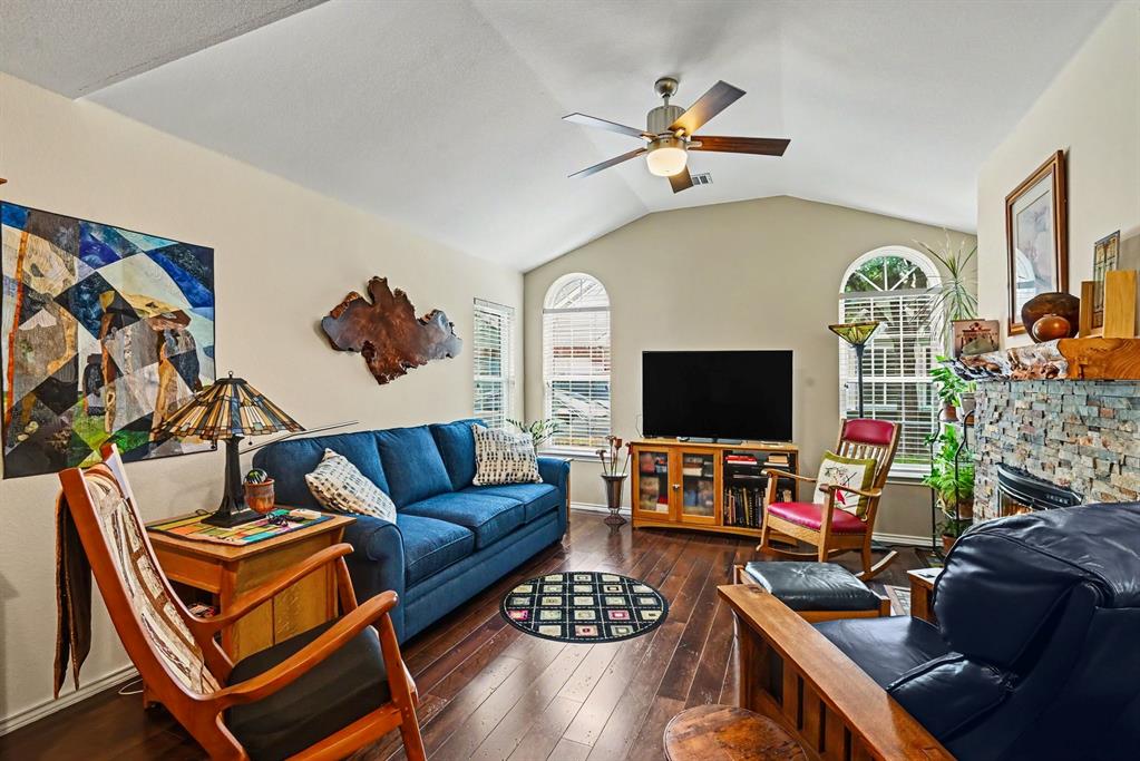 Villas on the Bluff Condominium - Residential