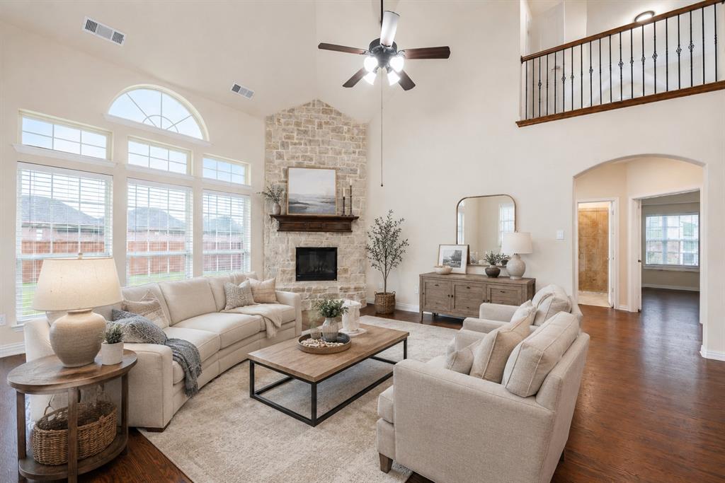 PRESIDIO WEST - Residential