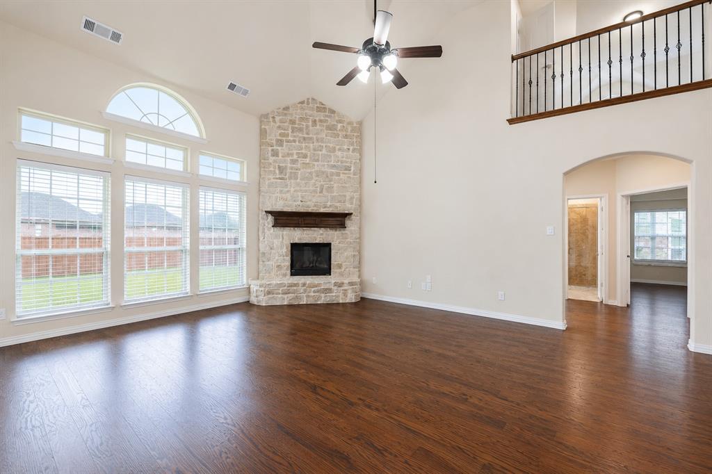 PRESIDIO WEST - Residential