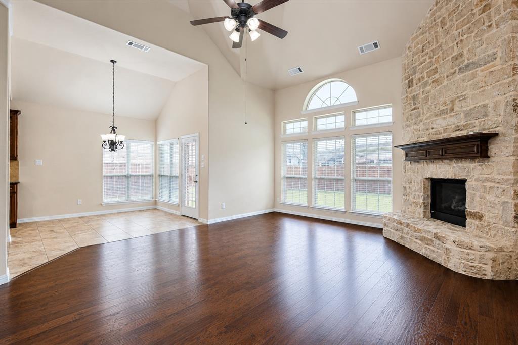PRESIDIO WEST - Residential