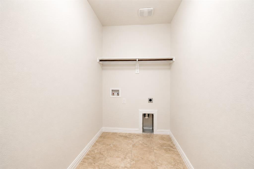 PRESIDIO WEST - Residential