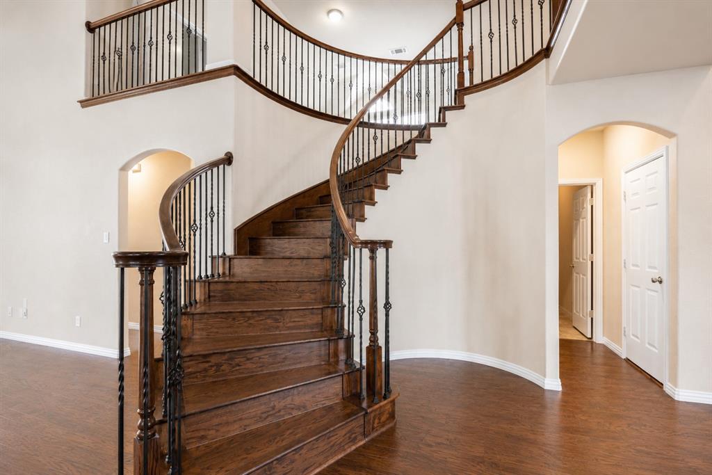 PRESIDIO WEST - Residential