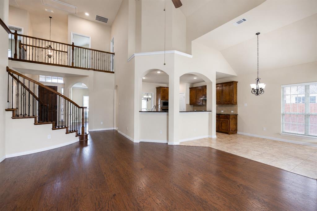PRESIDIO WEST - Residential