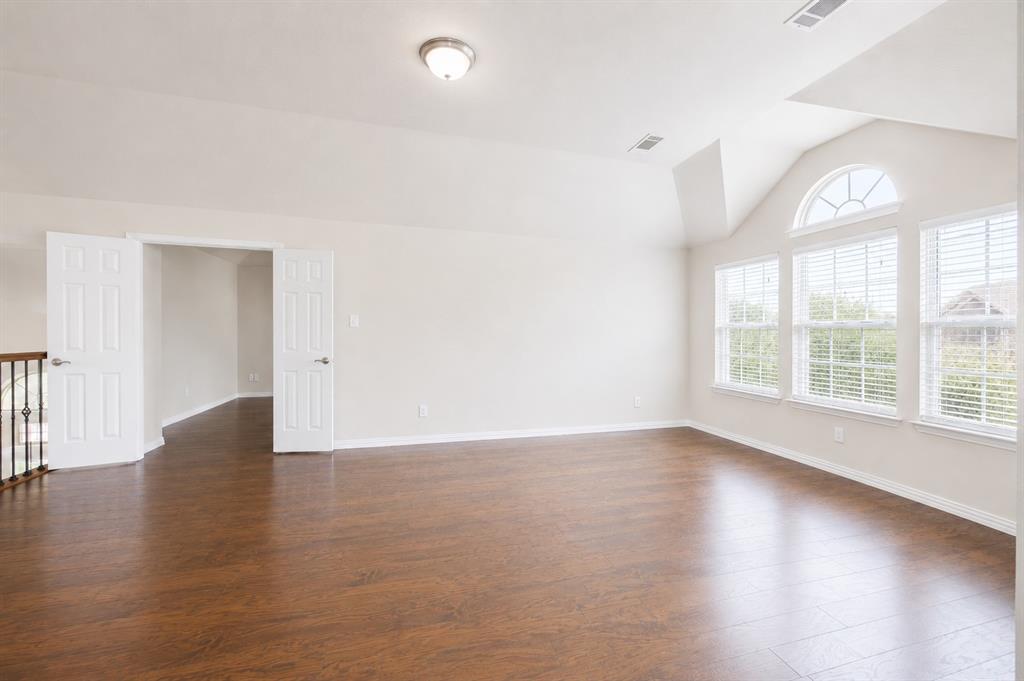 PRESIDIO WEST - Residential