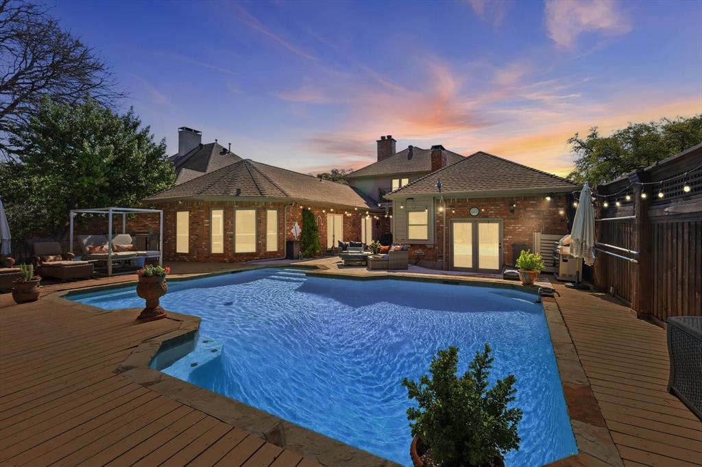 Oaks North - Residential
