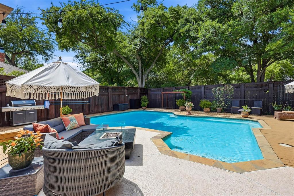 Oaks North - Residential