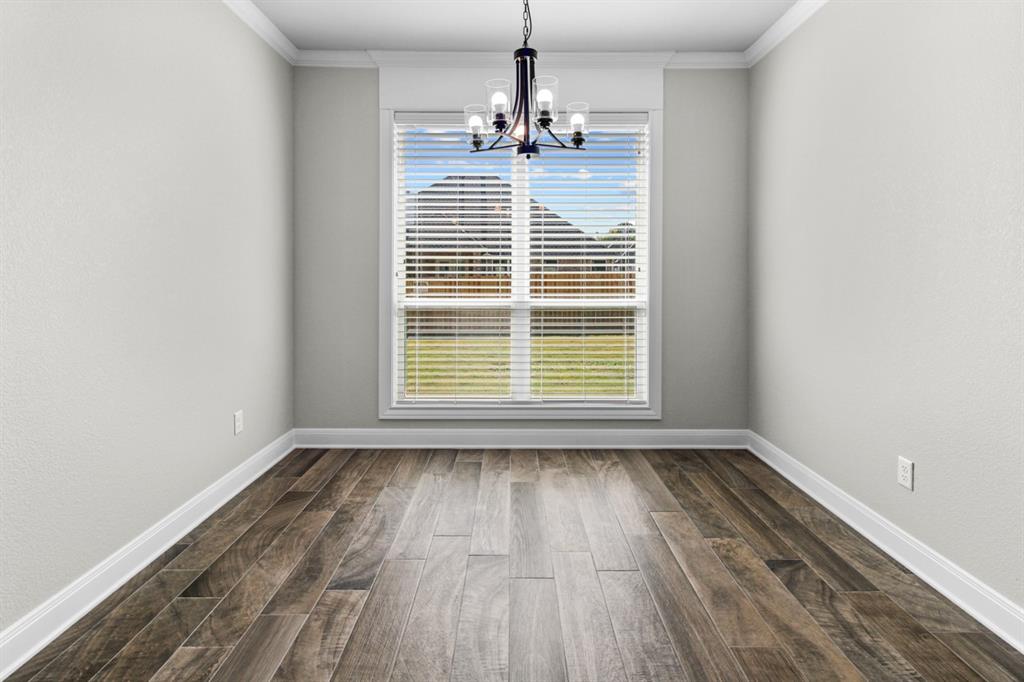 Royal Vista Estates - Residential Lease