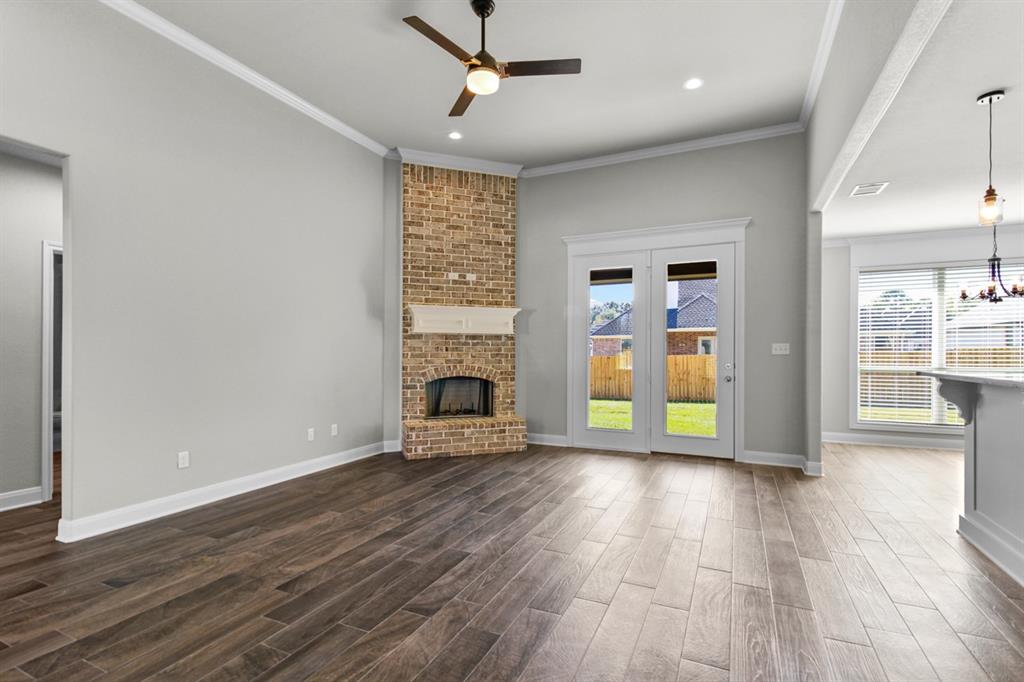 Royal Vista Estates - Residential Lease