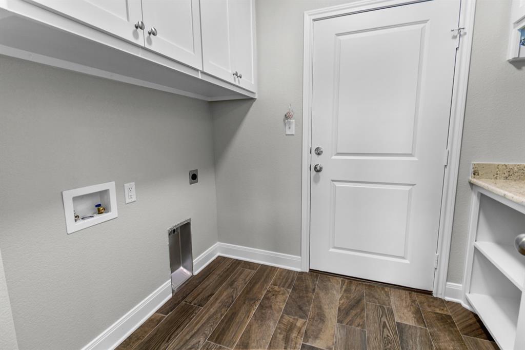 Royal Vista Estates - Residential Lease