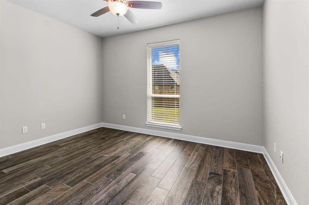 Royal Vista Estates - Residential Lease