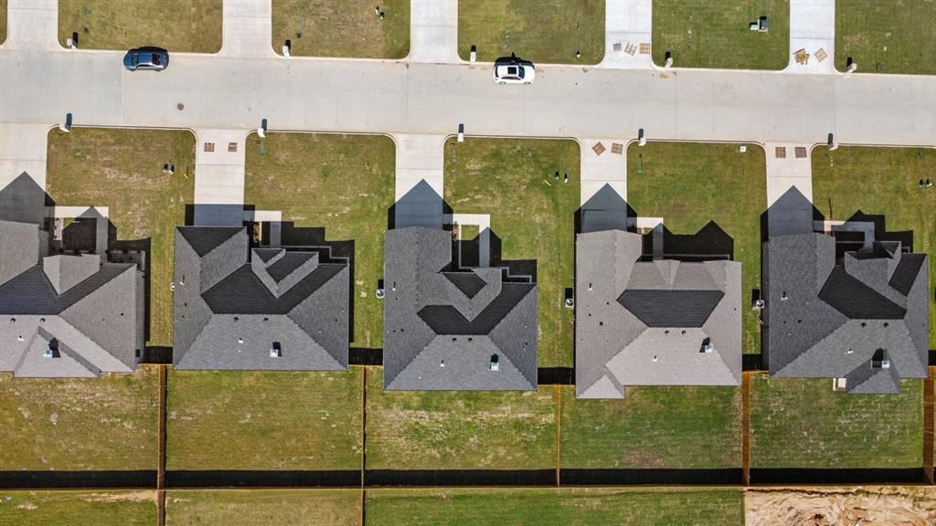 Royal Vista Estates - Residential Lease
