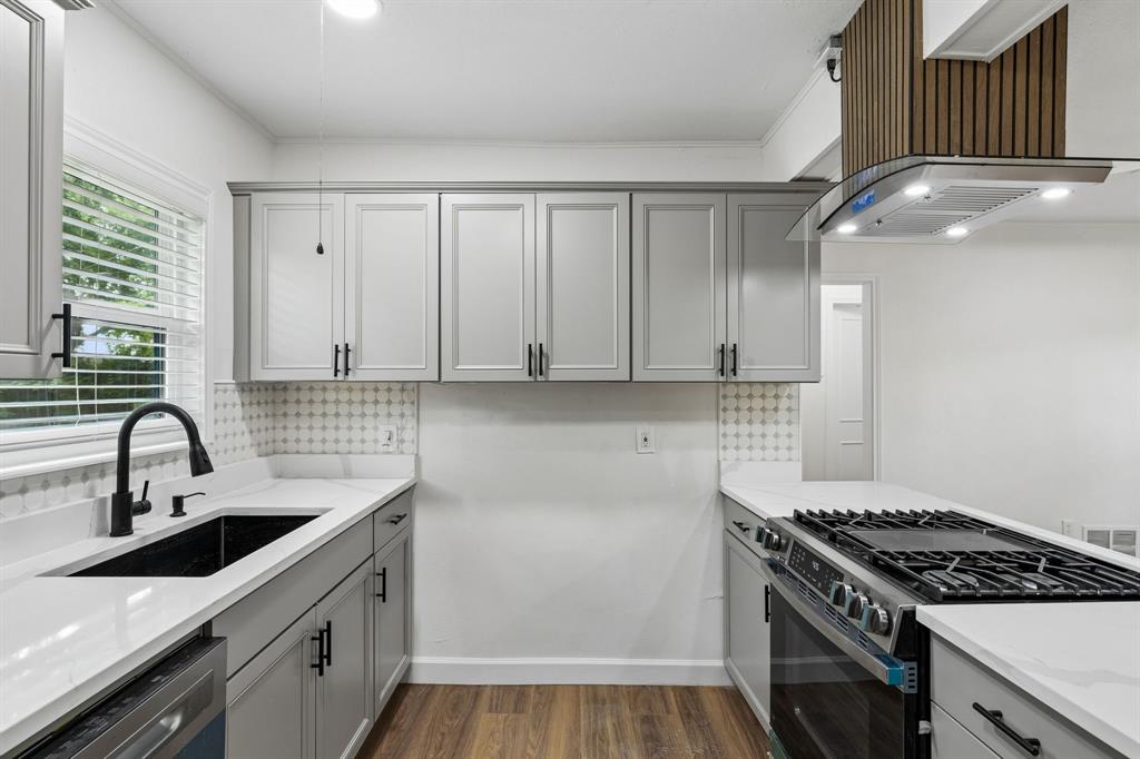 Crest Ridge Estates - Residential