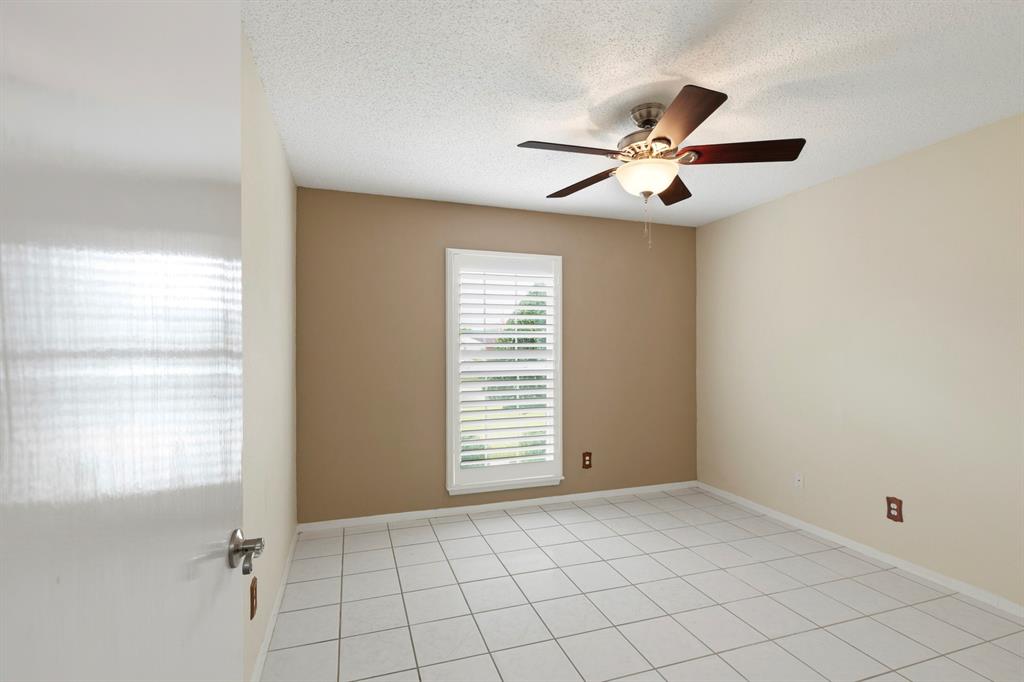 Meadowdale 05 - Residential